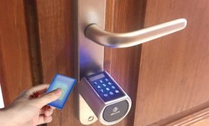 Cómo Hacer Mantenimiento a Tus Cerraduras Electrónicas